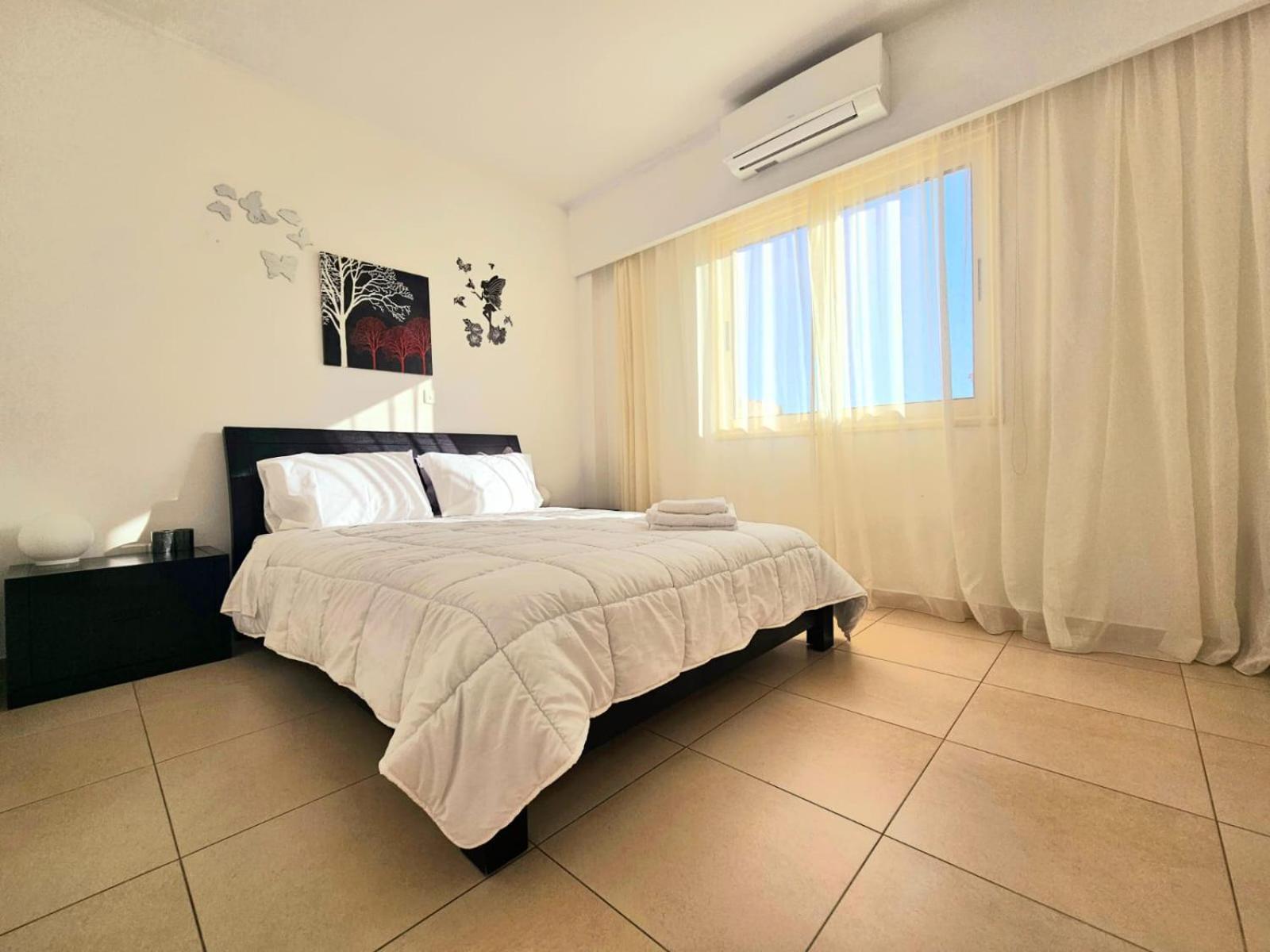 Elysia Park Apartments Paphos Zimmer foto
